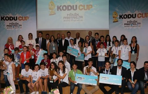 Geleceğin bilişim dehaları Kodu Cup’ta yarıştı!