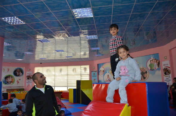 Uzman eğitimciler eşliğinde sportif etkinlikler düzenleniyor