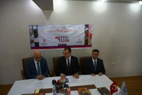 Vali toprak,‘Okuyan Şehir Malatya’dan Hediyem Kur’an Olsun’ kampanyasını başlattı