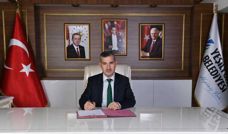 Kerbelâ’yı doğru anlamak için bize düşen vazifelerden biri de Kerbelâ’dan bir ayrılık, gayrılık değil birlik ve beraberlik çıkarmaktır.