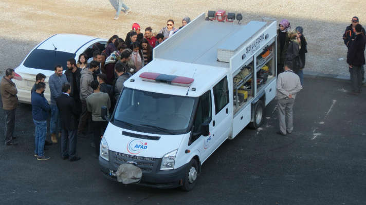 Malatya Turgut Özal Üniversitesi’nde Öğrencilere Deprem Eğitimi Verildi