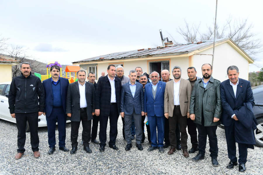 Çınar, Yeşilyurt’u her alanda geliştirdiklerini ve önemli hizmetler yaptıklarını ifade etti.