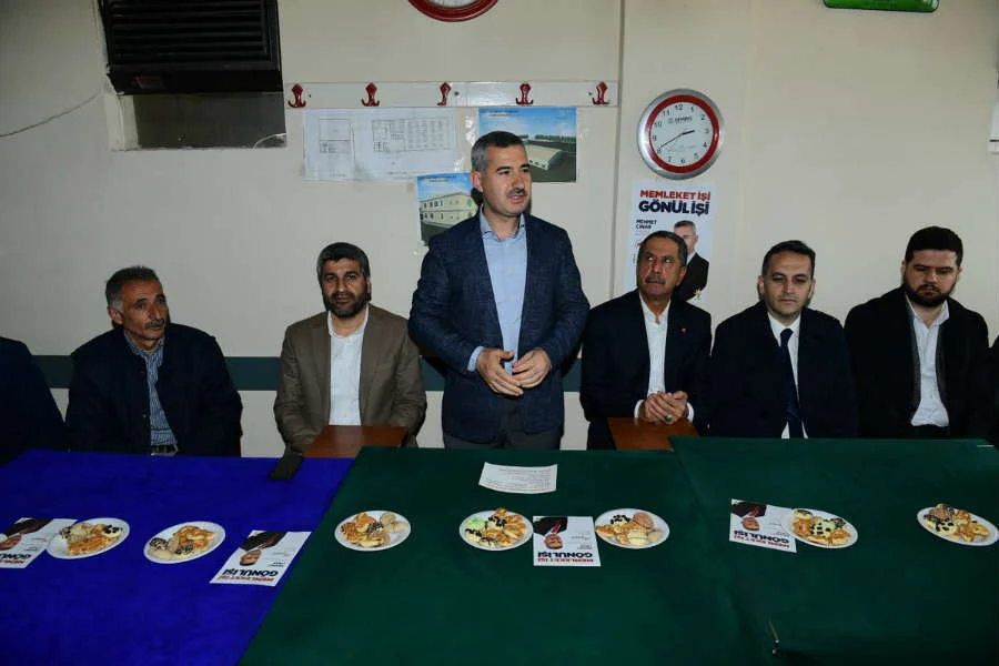 Yeşilyurt bölgesinin geliştiğini anlatan Çınar, “Bölgemiz tercih edilmeye başladı. İnşallah ileride daha da gelişecek ve büyüyecek” diye konuştu.