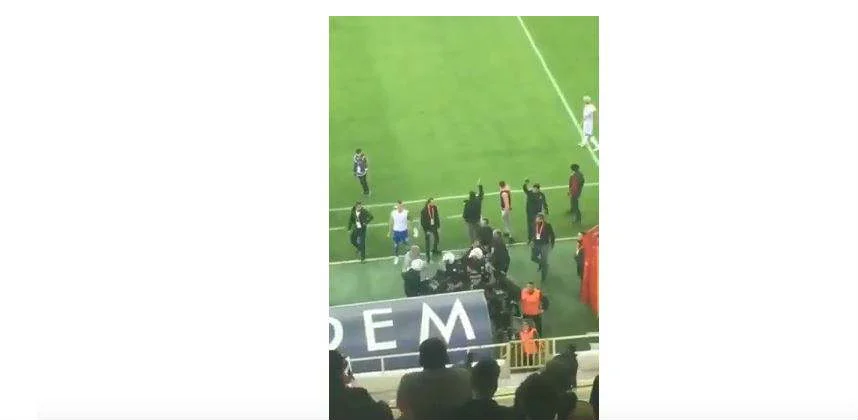 Malatya’da Oynanan ElazığSpor OsmanlıSpor Maçında Ortalık Karıştı  Yumruklar Havada Uçuştu Video Haber 19 Nisan 2019