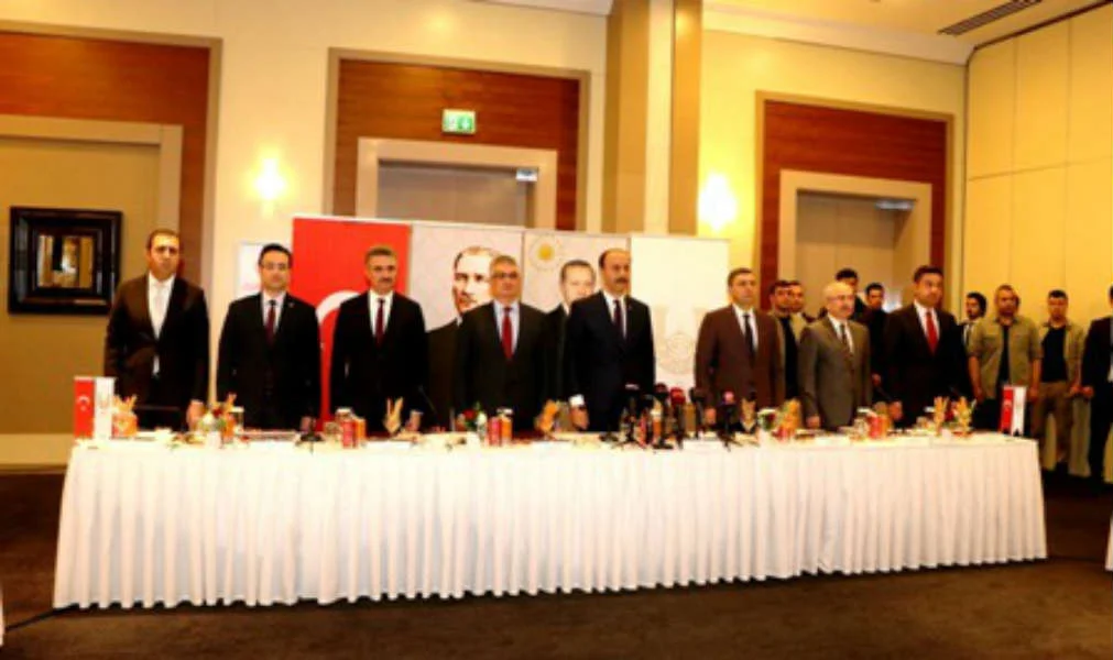 Vali Baruş, Düzensiz Göç İle Mücadele Bölge Toplantısına Katıldı