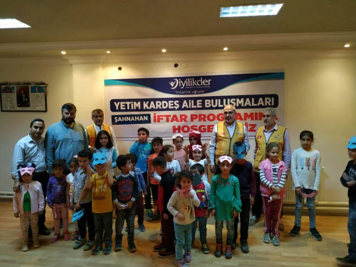 İYİLİKDER ”Yetim Kardeş Aile Buluşmaları” düzenledi