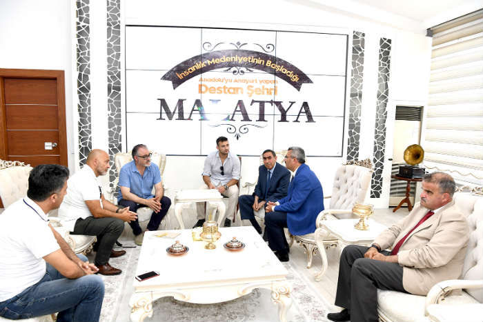 Pedreguer Belediye Başkanı Sergi Ferrus , Başkan Vekili Demez’i Ziyaret Etti