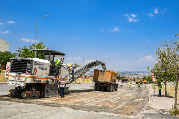 Malatya Büyükşehir Toki yoluna İlk Kazmayı Vurdu