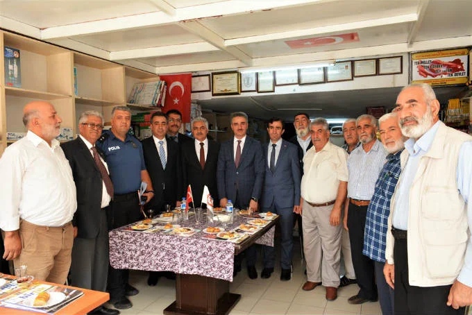 Vali Aydın Baruş Fırat Çöşnük ve Zafer Mahallerini Ziyaret Etti