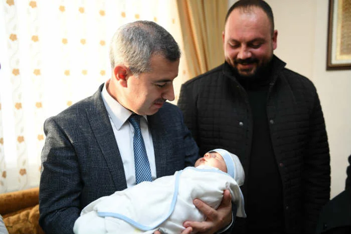 “Her Bebek, Dünyaya Umutla Bakmamıza Neden Oluyor”