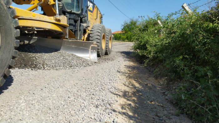 Kırsal Bölgelerdeki Yol Yenileme Hizmetlerine Öncelik Tanıyoruz