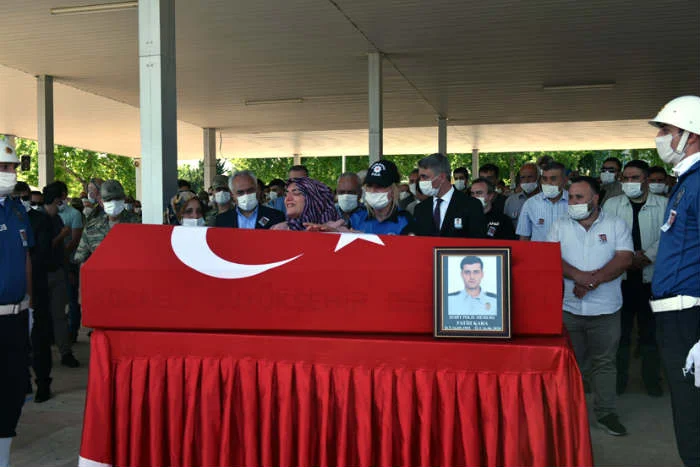 Şehit Polis Memuru Fatih Kara Son Yolculuğunu Uğurlandı