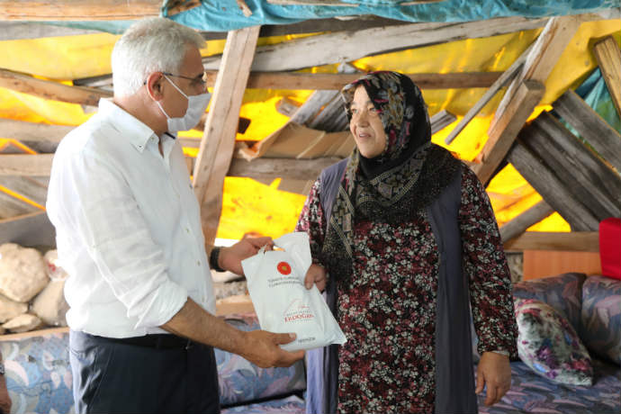 Battalgazi Belediye Başkanı Osman Güder, Türkiye genelinde 82 belediye başkanı arasında 6’ncı oldu.