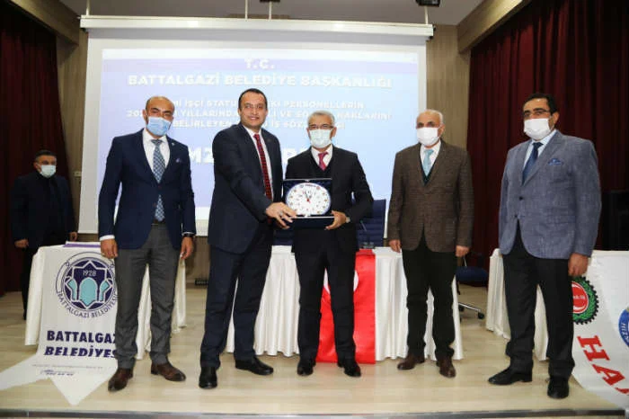 Battalgazi Belediyesi’nde Toplu İş Sözleşmesi %30 Zamla Sonuçlandı