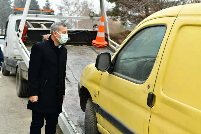 Yeşilyurt’umuzu Görüntü Kirliliği Oluşturan Hurda Araçlardan Arındırıyoruz