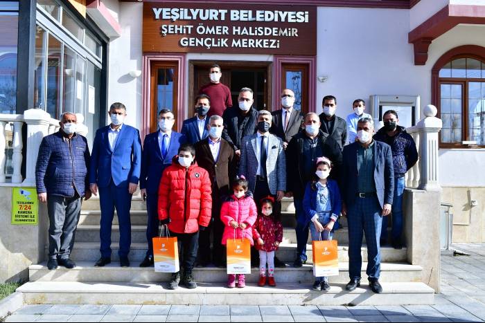 Çocuklarımızın Tebessümü ve Mutluluğu Herşeyden Kıymetlidir