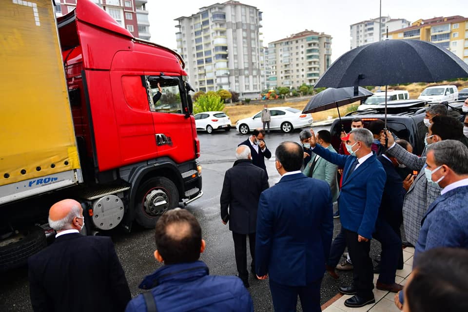 Memleketimden Yardım Gelmesi Beni Duygulandırdı