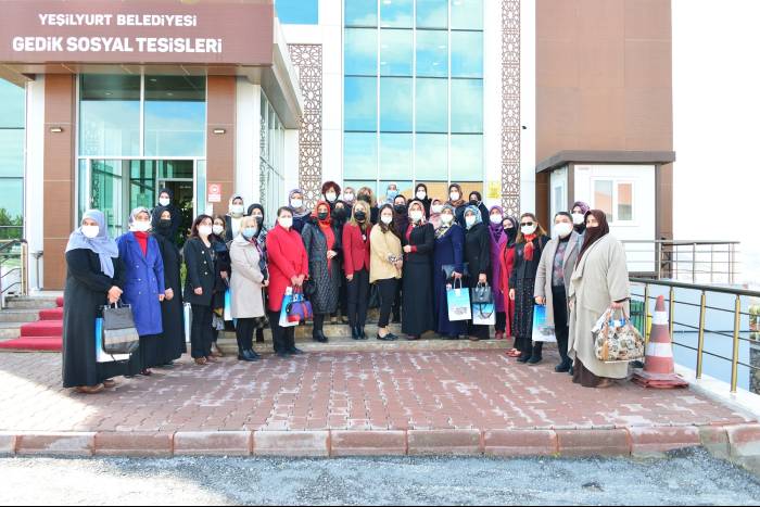 Kadınlara Eşit Hakların Verilmesi, Dünya Barışını Güçlendirecektir