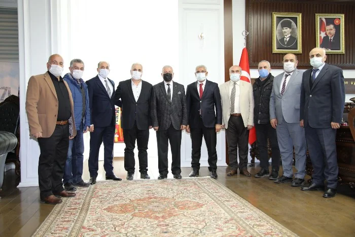 Güder, (MASKF) Şube Başkanı Seyfullah Özdemir ve yönetim kurulu üyeleriyle bir araya geldi.