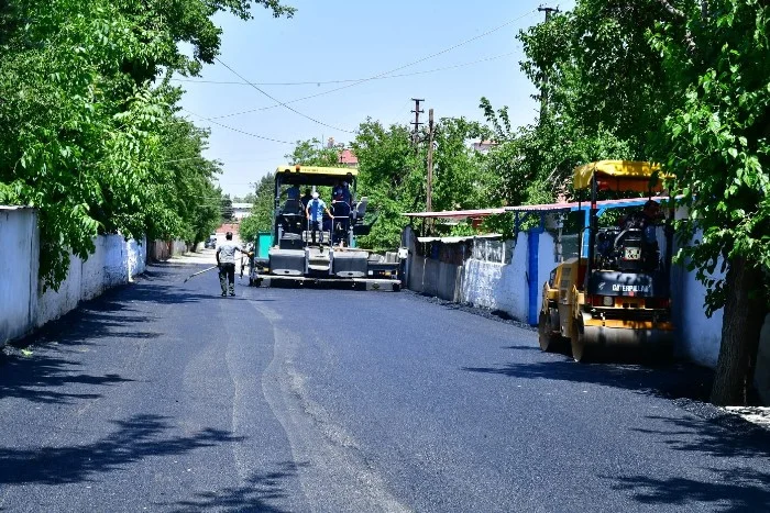 Kaliteli Yatırımlarla İlçemizin Çehresini Değiştiriyoruz
