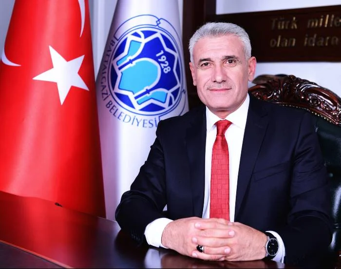 Battalgazi Belediye Başkanı Osman Güder, 1 Mayıs Emek ve Dayanışma Günü dolayısıyla bir mesaj yayımlayarak tüm emekçilerin gününü kutladı