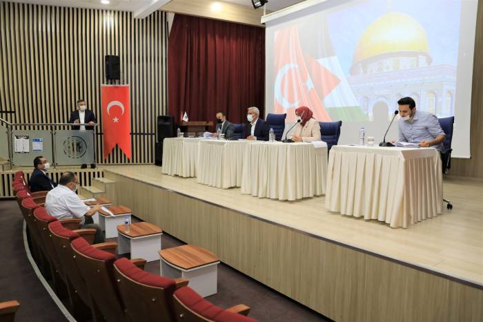 Battalgazi Belediye Meclisi Mescid-i Aksa’daki çirkin saldırılarını kınadı.