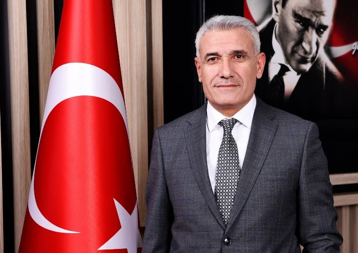 Battalgazi Belediye Başkanı Osman Güder, Ramazan Bayramı dolayısıyla yazılı bir kutlama mesajı yayımladı.