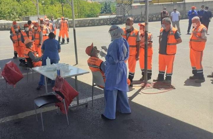 Battalgazi Belediyesi, 20 birim müdürlüğünde görevli tüm personellere koronavirüs testi yapılacak