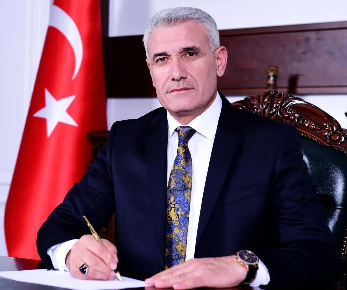 Battalgazi Belediye Başkanı Osman Güder, 15 Temmuz Demokrasi ve Milli Birlik Günü dolayısıyla yazılı bir mesaj yayımladı.