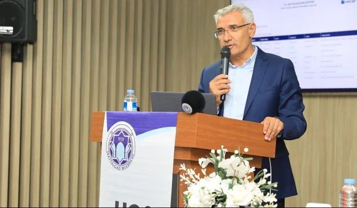 E-İmar ile Kent Rehberi projesi, Battalgazi Belediye Başkanı Osman Güder ve firma yetkilileri tarafından tanıtıldı.