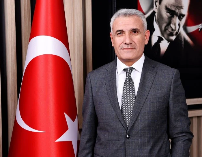 Battalgazi Belediye Başkanı Osman Güder, 30 Ağustos Zafer Bayramı dolayısıyla bir mesaj yayımladı