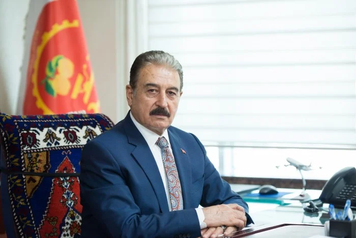 Keskin’den vatandaşlara çağrı; “Sağlığınız için okul alışverişinizi esnaftan yapın”