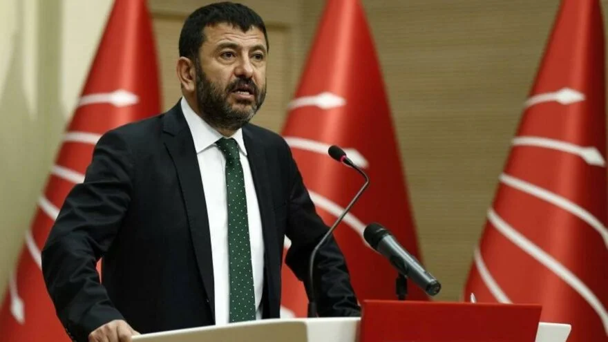 Ağbaba: Türkiye yüzde 21.7 büyürken en az 61 bin 738 esnaf kepenk kapattı