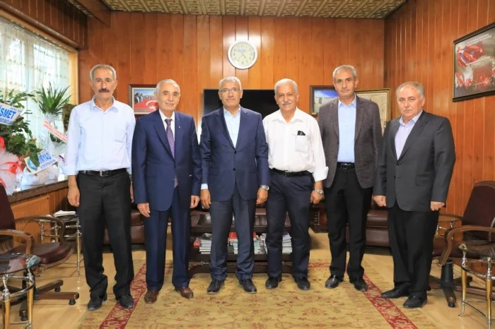 Battalgazi Belediye Başkanı Osman Güder, ESKKK Başkanı Ali Evren’i ziyaret etti.