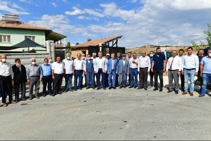 “Mahallelerimizi Planlı Yatırımlarla Güzelleştiriyoruz”