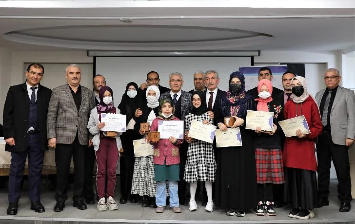 Başkan Güder, ‘Genç Nida Kur’an-ı Kerimi Güzel Okuma ve Hafızlık’ yarışmasının ödül törenine katıldı