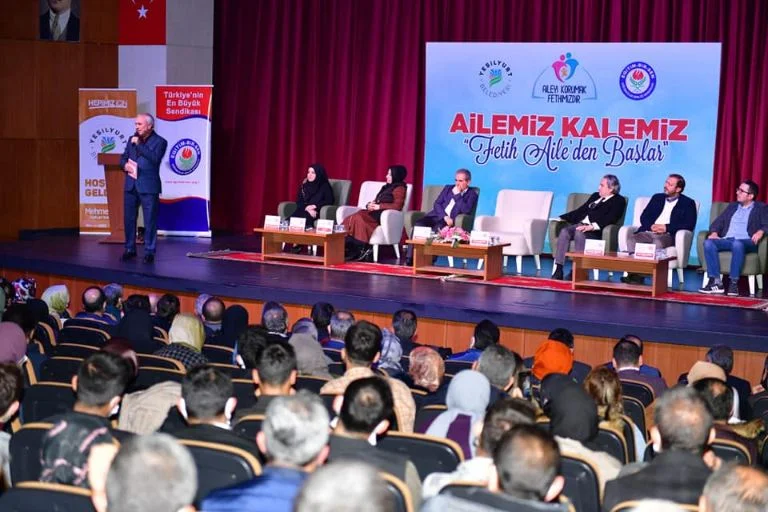 Sezai Karakoç, Fikirleri ve Düşünceleriyle Topluma Rehberlik Etmiştir