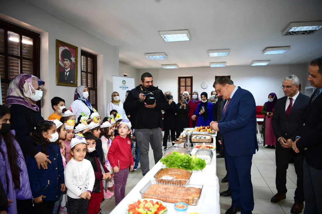 Öğrencilerden Başkan Gürkan’a teşekkür