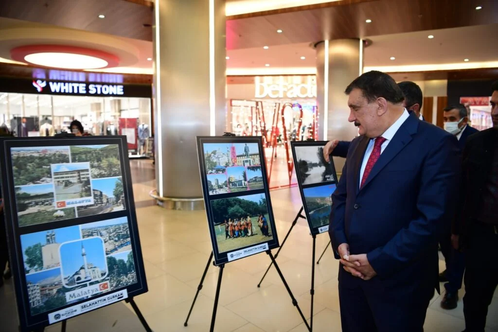 Geçmişten Geleceğe Tebrikler Malatya Kartpostal Sergisi Açıldı