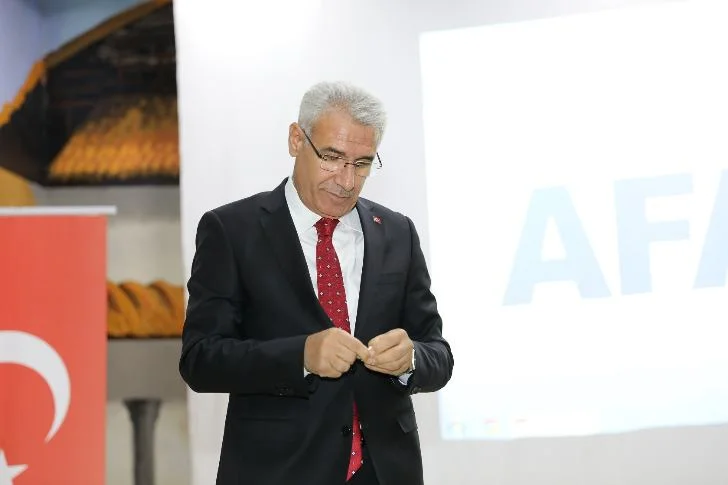 Güder, “Vatandaşlarımız huzur içinde otursun, onların yüzünün gülmesi bizim için her şeyden daha değerlidir” dedi.
