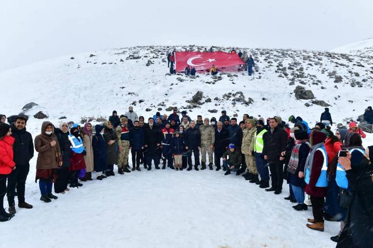 Sarıkamış Şehitlerimizi Rahmet ve Minnetle Yâd Ediyoruz