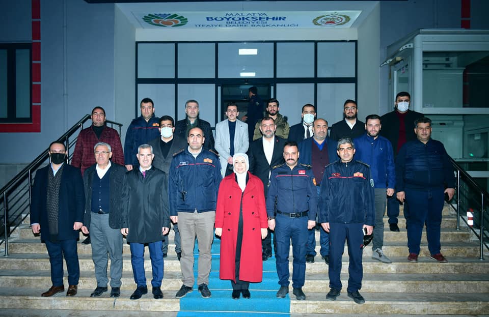 Halka Hizmet Hakka Hizmet Anlayışıyla Her An Görev Başındayız