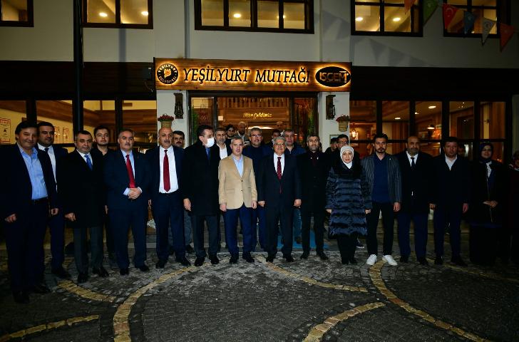 AK Parti Genel Başkan Yardımcısı Vedat Demiröz, Yeşilyurt’um tarihi ve kültürünü yaşatmak ve gelecek nesillere taşımak için yapılan eserlerin çok kıymetli olduğunu ifade etti