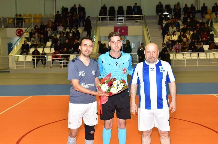 Arslantepe Futbol Turnuvası’nın Şampiyonu Basın Yayın ve Halkla İlişkiler Şube Müdürlüğü Oldu