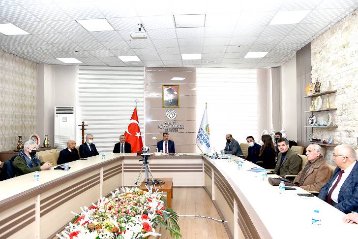 Yeni Kent Meydanı düzenlemesi ile ilgili bir sunum gerçekleştirildi