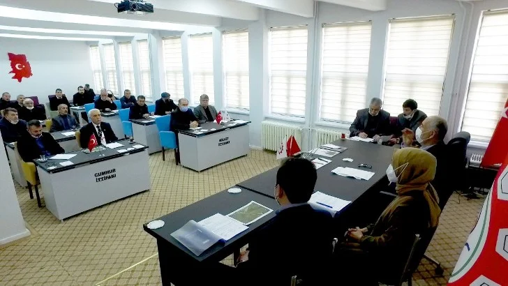 Hekimhan Belediye Meclisi, TOKİ’ye 1000 adet konut yapımı için 50 dönüm arsayı bedelsiz verdi.