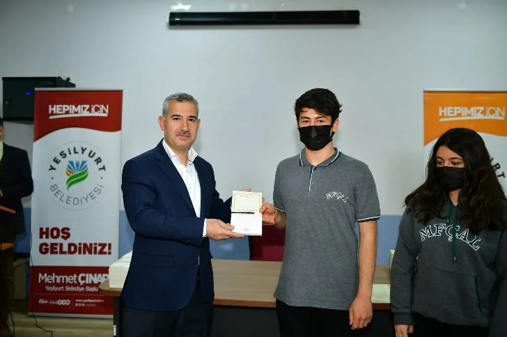 Bir Bilenle Bilge Nesil Projesiyle Kitap Okumayı Teşvik Ediyoruz