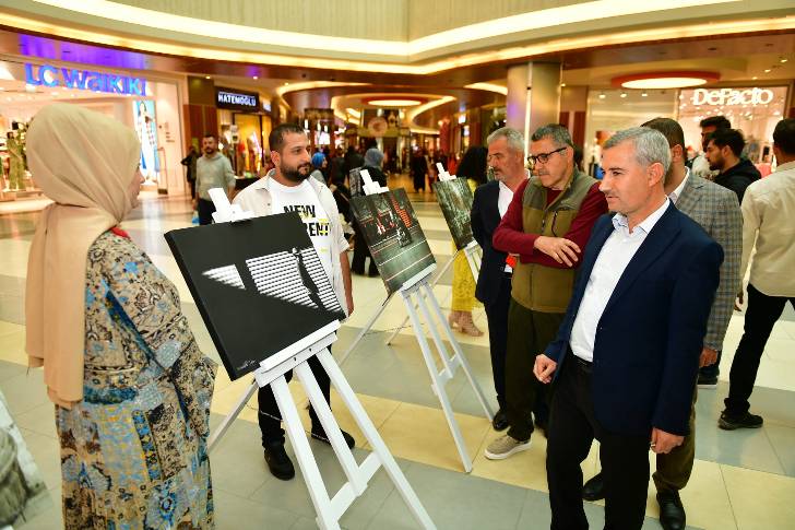 Sokak Fotoğrafçılarımızın Özel Karelerini Hemşehrilerimizle Buluşturduk