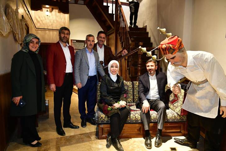AK Parti Adıyaman Milletvekili Ahmet Aydın, Tarihi Yeşilyurt Konaklarını inceledi