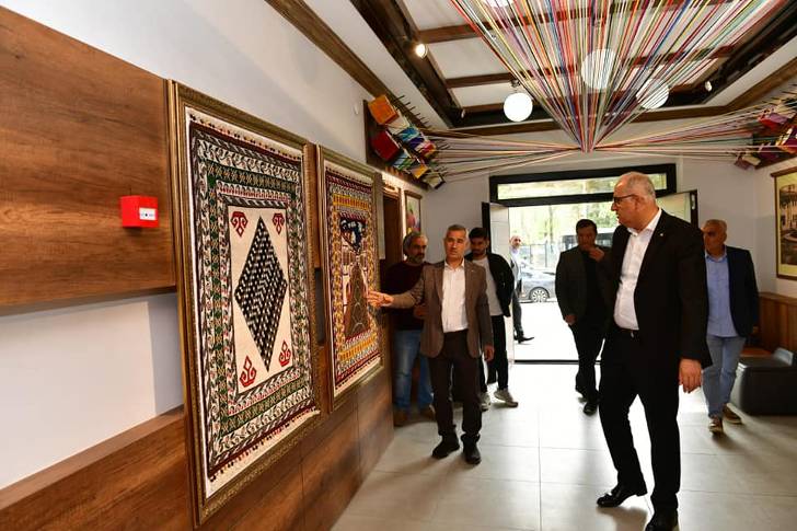 Türkiye Voleybol Federasyonu Başkanı Mehmet Akif Üstündağ , Tarihi Yeşilyurt Konaklarına Hayran Kaldı